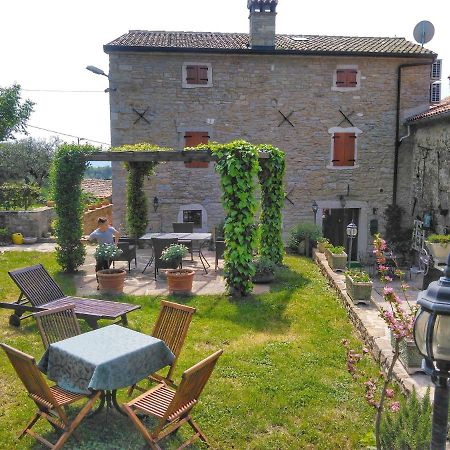 Al Merlo Olivo, Rural Istrian House Буйе Экстерьер фото