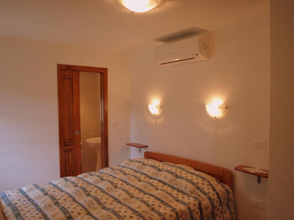 Al Merlo Olivo, Rural Istrian House Буйе Номер фото